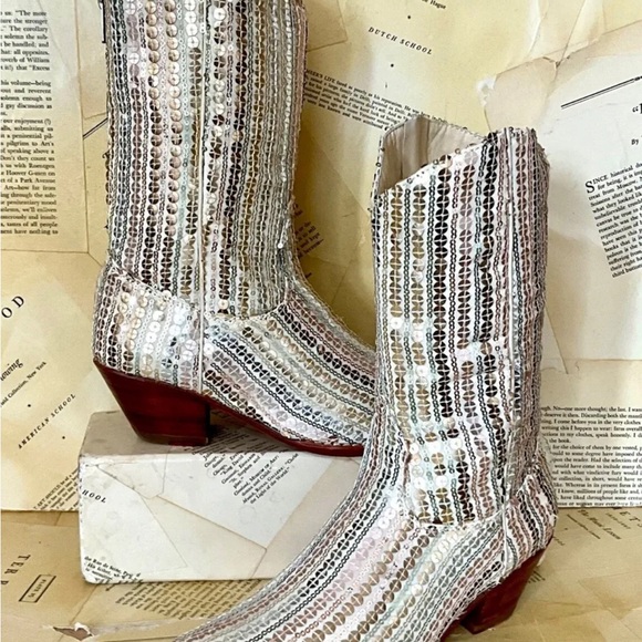 Free People MOMO Luna Sequin Boots Ivory Gold Silver Cowboy Back Zipper - Picture 3 of 12